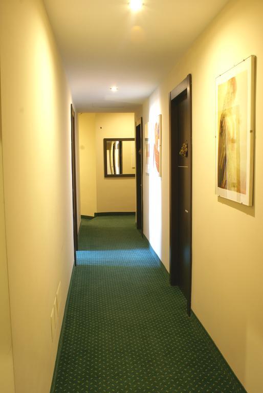 Hotel Versailles Roma Exterior foto
